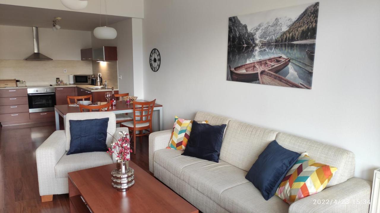 Nicole Apartment โดโนวาลี ภายนอก รูปภาพ